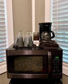 Charming Georgia Cabin for Weekend Getaways from Atlanta - Dahlonega, Georgia - glamping.directory
