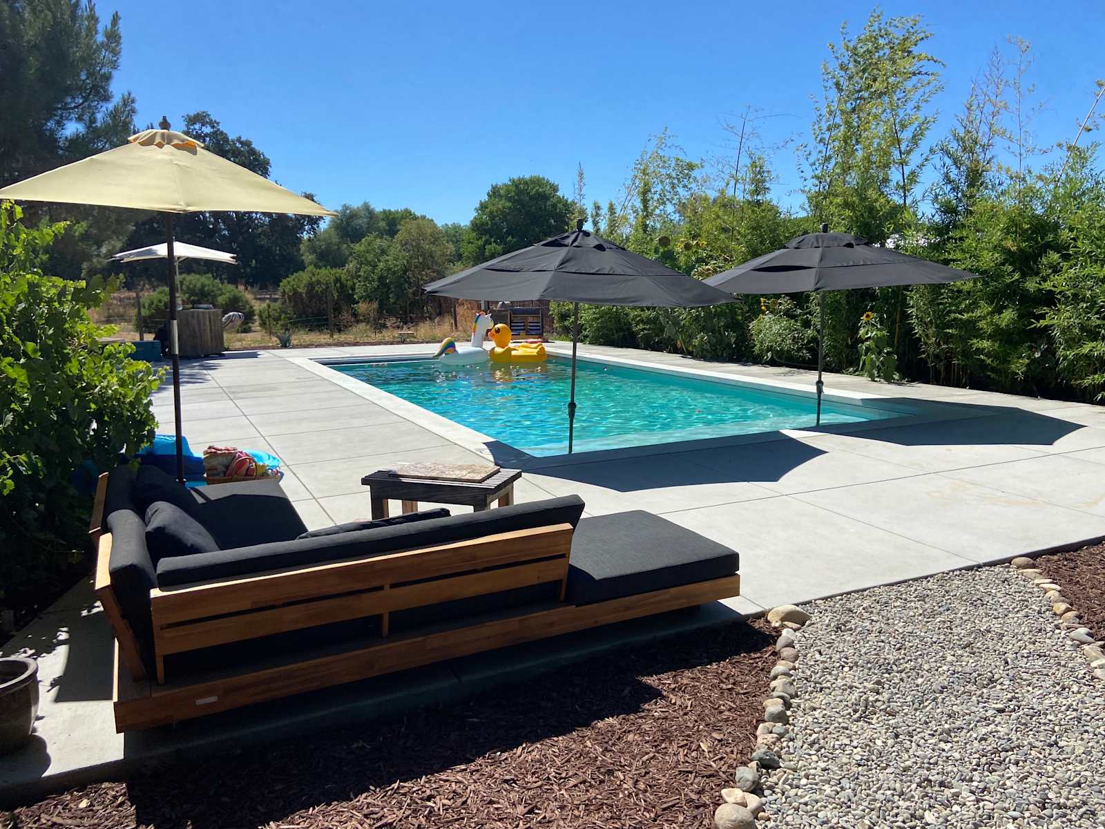 Feather River Ranch+solar pool+spa - glamping.directory