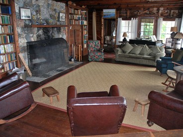 Beautiful Private Retreat with Private Beaches and Boat on McGee Island, Maine - Port Clyde, Maine - glamping.directory