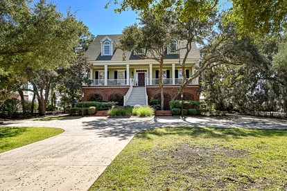 Beach Close Cottage with Nice Views in Georgetown, South Carolina - Georgetown, South Carolina - glamping.directory