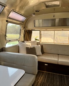 Outstanding Airstream Close to Stunning Hiking Trails in Bristol, Texas - Bristol, Texas - glamping.directory