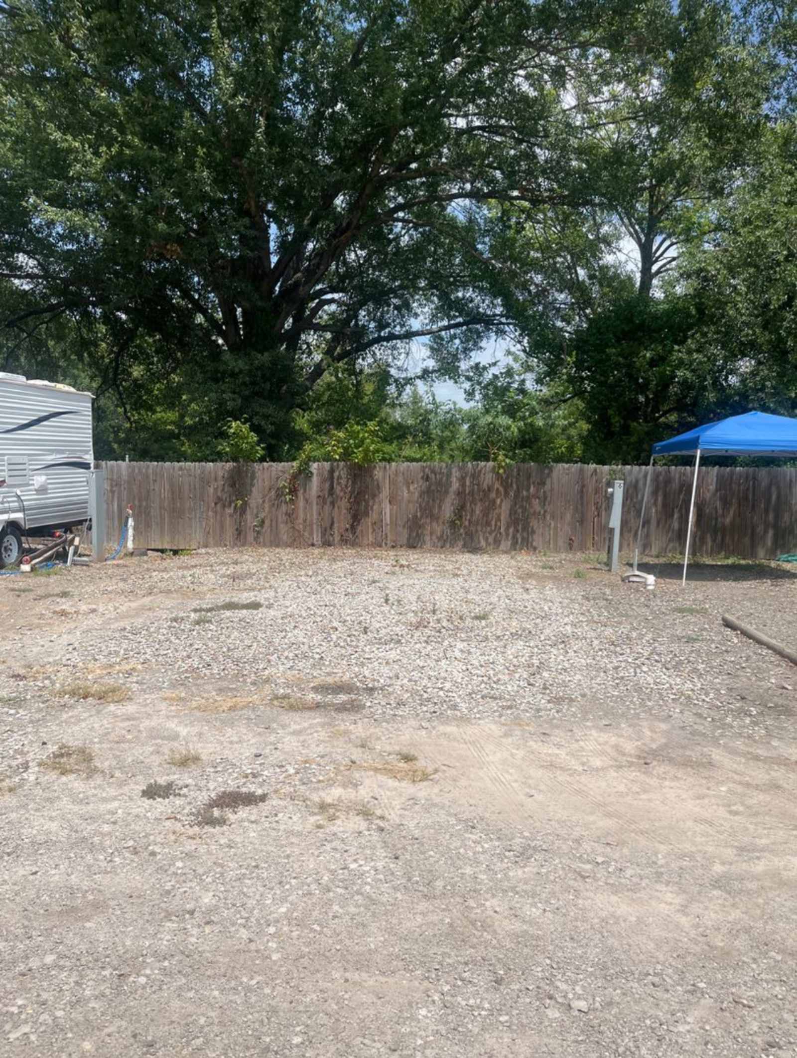 Red Valley RV Park - Van Buren, Arkansas - glamping.directory