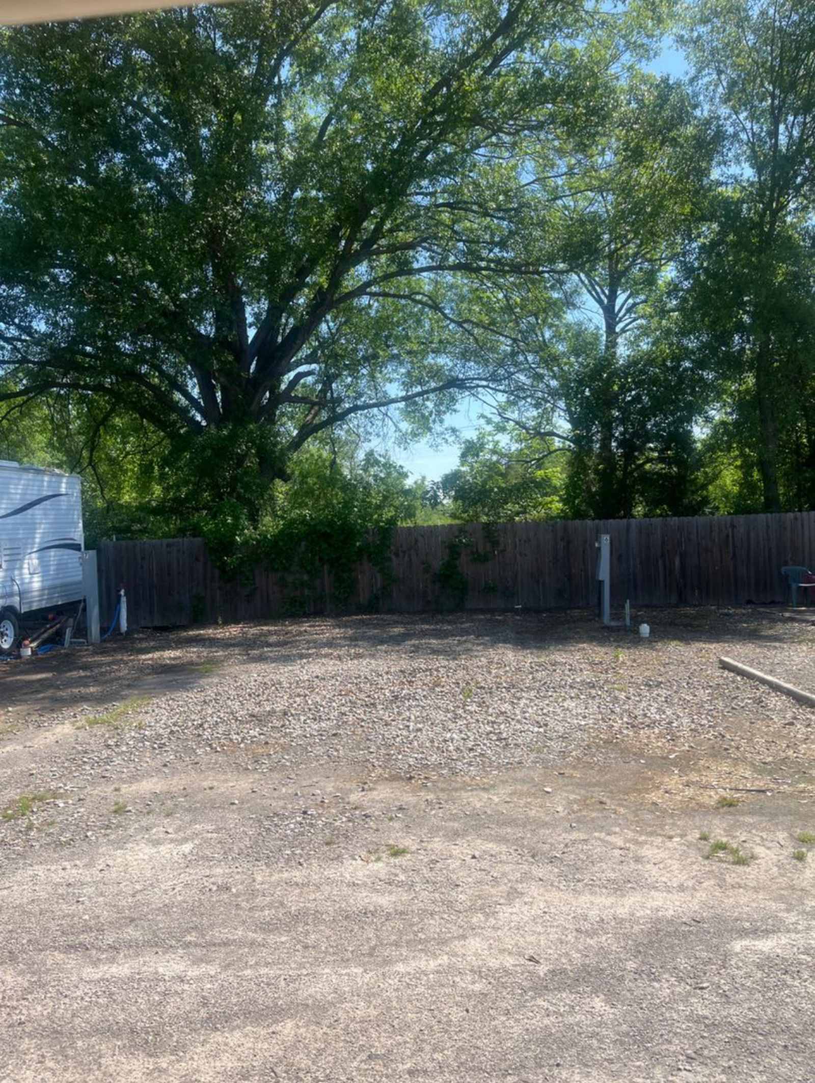 Red Valley RV Park - Van Buren, Arkansas - glamping.directory