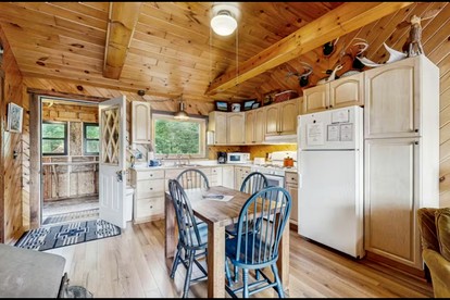 Peaceful Waterfront Retreat with Deck, Kayaks & Fire Pit in Greenville, Maine - Greenville, Maine - glamping.directory
