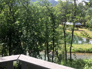 Beautiful Creekside Cottage Rental in the San Juan Forest, Colorado - Durango, Colorado - glamping.directory