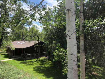 Beautiful Creekside Cottage Rental in the San Juan Forest, Colorado - Durango, Colorado - glamping.directory