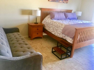 Large Family Retreat in Page, Arizona, Perfect for a Weekend Getaway for Large Groups - Page, Arizona - glamping.directory