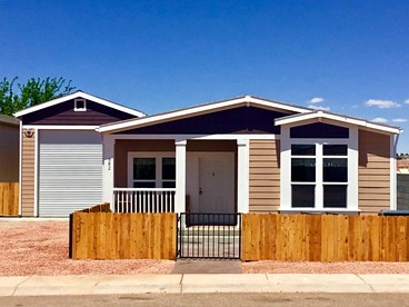 Large Family Retreat in Page, Arizona, Perfect for a Weekend Getaway for Large Groups - Page, Arizona - glamping.directory