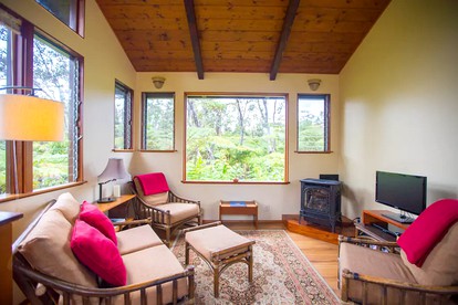 Intimate and Secluded Rainforest Retreat near Volcanoes National Park, Hawaii - Volcano, Hawaii - glamping.directory