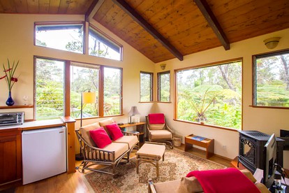 Intimate and Secluded Rainforest Retreat near Volcanoes National Park, Hawaii - Volcano, Hawaii - glamping.directory