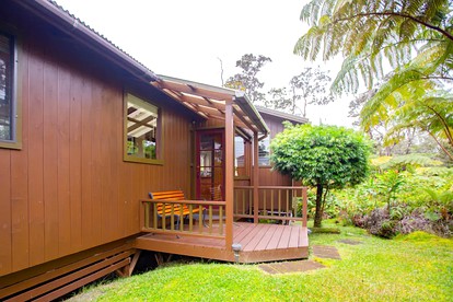 Intimate and Secluded Rainforest Retreat near Volcanoes National Park, Hawaii - glamping.directory