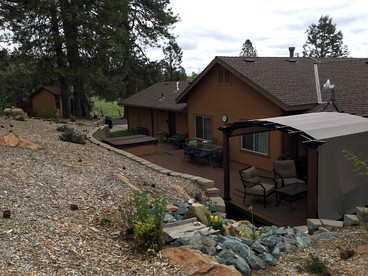 Luxury Cabin Rental with a Fire Pit in Coulterville, California - Yosemite, California - glamping.directory