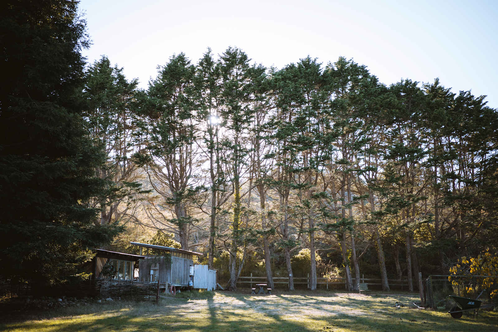 Meadow camping in Bolinas - Bolinas, California - glamping.directory