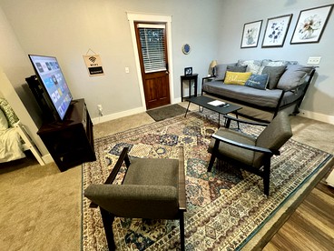 Cozy Spacious Cabin with Beautiful Hiking Trails in Tennessee - Chattanooga, Tennessee - glamping.directory