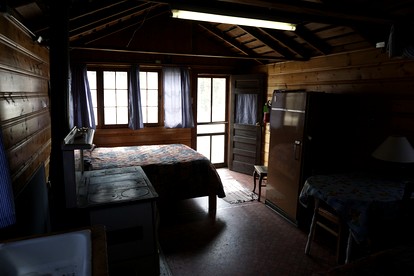 Cabin 2 at Sportsman’s Lodge *NOW WITH WIFI* - Bellvue, Colorado - glamping.directory