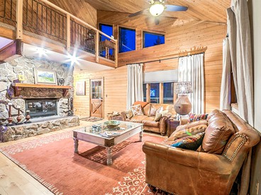 Elegant and Luxurious Cabin Rental in Steamboat Springs, Colorado - Steamboat Springs, Colorado - glamping.directory