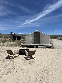 Spacious Pet-Friendly Safari Tent on Yuba Lake with Spectacular Views for a Memorable Glamping Escape in Utah - Levan, Utah - glamping.directory