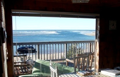 Rustic Oceanfront Cottage Rental on Netarts Bay near Tillamook - Netarts, Oregon - glamping.directory