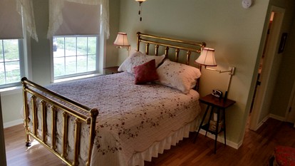 Idyllic Vacation Cottage in the Texas Hill Country near Round Top, Texas - Burton, Texas - glamping.directory