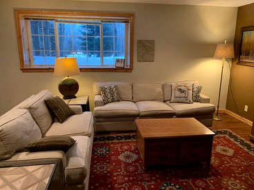Cozy Vacation Rental overlooking a Meadow near Lake Superior, Minnesota - Esko, Minnesota - glamping.directory