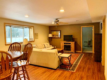 Cozy Vacation Rental overlooking a Meadow near Lake Superior, Minnesota - Esko, Minnesota - glamping.directory