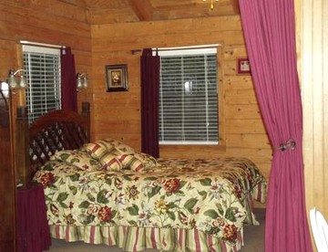 Secluded Frio River Cabin Rental for Seven in Bandera, Texas - Bandera, Texas - glamping.directory