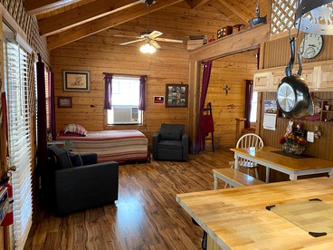Secluded Frio River Cabin Rental for Seven in Bandera, Texas - Bandera, Texas - glamping.directory