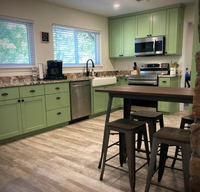 Mount Ida Family Getaway: Pet-Friendly Cabin with Game Room in Arkansas - Mount Ida, Arkansas - glamping.directory