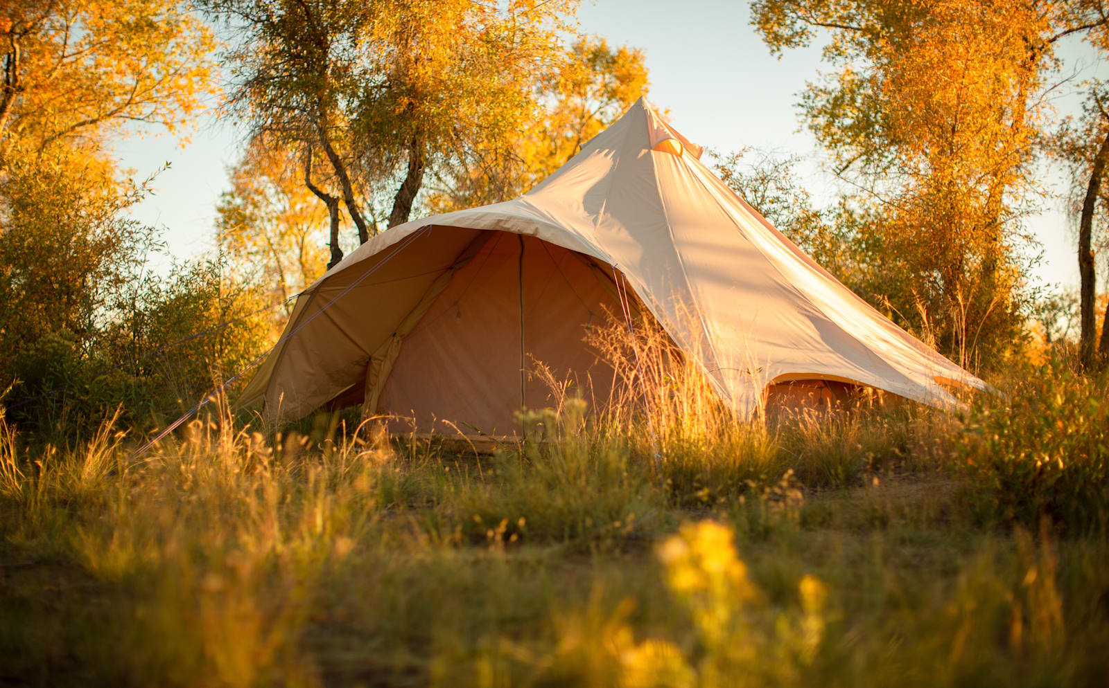 Coyote Mountain, Crestone Open Sky - Crestone, Colorado - glamping.directory