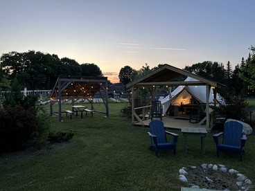 Adult Only Bell Tent Perfect for a Romantic Getaway in Turner, Maine - Turner, Maine - glamping.directory