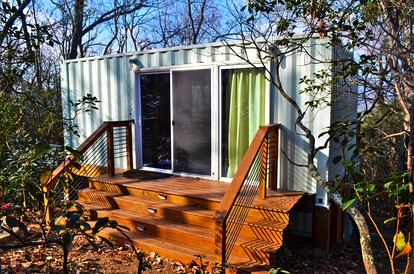 Woodland Log Cabin Rental in the Foothills of the Blue Ridge Mountains, Georgia - Dahlonega, Georgia - glamping.directory