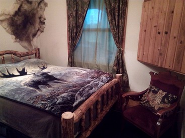 Cozy Bed and Breakfast Rental with Shared Hot Tub in Kasilof, Alaska - Kasilof, Alaska - glamping.directory