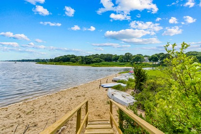 Spacious Family Home with Private Theater & Game Room Near Cape Cod Beaches, Falmouth MA - Falmouth, Massachusetts - glamping.directory