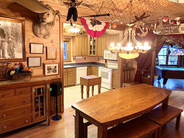 Unique Cabin Rental for a Vacation near Green Lake, Wisconsin - Markesan, Wisconsin - glamping.directory