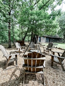 Historic Rural Cabin Ideal for Families in Wilsonville, Alabama - Wilsonville, Alabama - glamping.directory