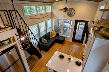 Scenic Mountain Cabin with Lake Access and Waterfall Views near South Cumberland State Park Tennessee - Monteagle, Tennessee - glamping.directory