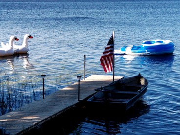 Idyllic Lake Cabin for a Camping Getaway in Cross Wing County, Minnesota - Emily, Minnesota - glamping.directory