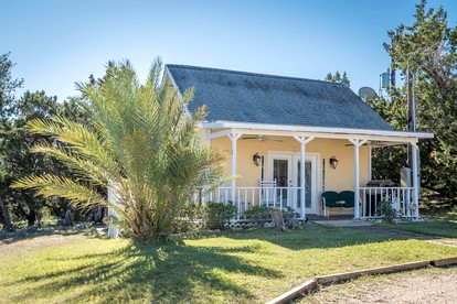 Joyful Cottage Rental for Couples with Poolside Cabana near San Antonio, TX - glamping.directory