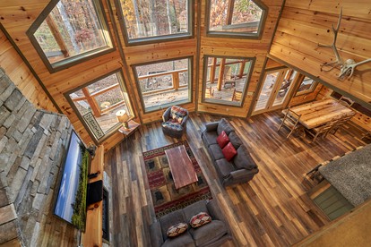 Escape to Paradise: Great Smoky Mountains Cabin with Exclusive Heated Pool - Sevierville, Tennessee - glamping.directory