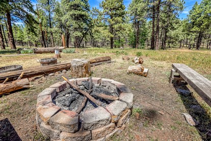 Gorgeous Historic Cabin with Grill and Fire Pit Surrounded by Pines for a Lovely Outdoor Experience in Parks, Arizona - Parks, Arizona - glamping.directory