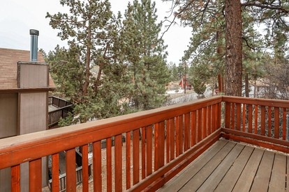 Perfect Family Glamping Getaway Destination: Charming and Comfortable Cabin in Big Bear City, California - Big Bear City, California - glamping.directory