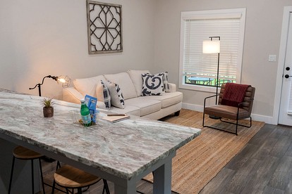 Deluxe Cabin Nestled in the Woods in Livingston, Texas - Livingston, Texas - glamping.directory