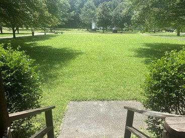 Rustic Log Cabin Rental near Chattahoochee National Forest, Georgia - Hiawassee, Georgia - glamping.directory