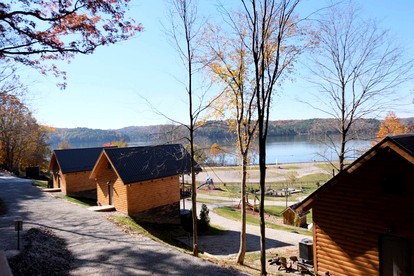 Lovely Rural Cabin Nestled Among Nature by Tappan Lake in Ohio - Deersville, Ohio - glamping.directory