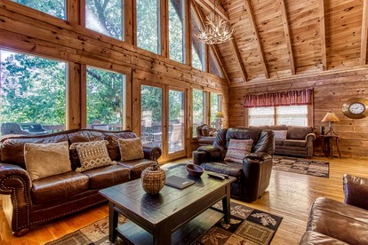 Group Cabin with Game Room and Theater Space in Pigeon Forge, Tennessee - Pigeon Forge, Tennessee - glamping.directory