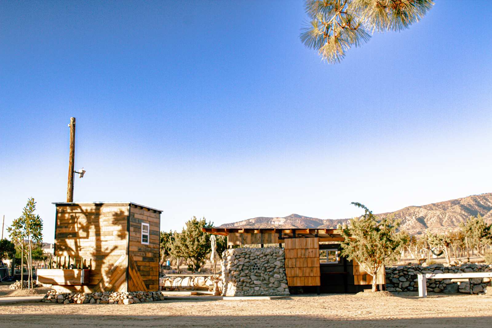Casa Zen - Piñon Hills, California - glamping.directory