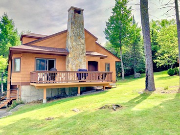 Slopeside Bretton Woods Resort Cottage for Families - glamping.directory