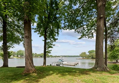 Secluded Luxury Lakeside Retreat with Private Shoreline near Charlotte, Lake Norman North Carolina - Sherrills Ford, North Carolina - glamping.directory