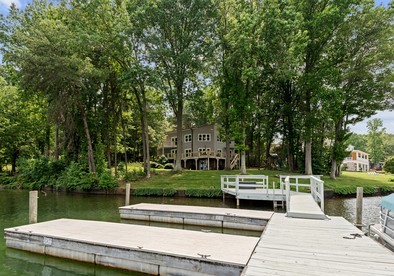 Secluded Luxury Lakeside Retreat with Private Shoreline near Charlotte, Lake Norman North Carolina - Sherrills Ford, North Carolina - glamping.directory