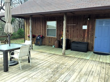Secluded Cabin on Organic Working Farm in the Ozarks of Northern Arkansas - Harriet, Arkansas - glamping.directory